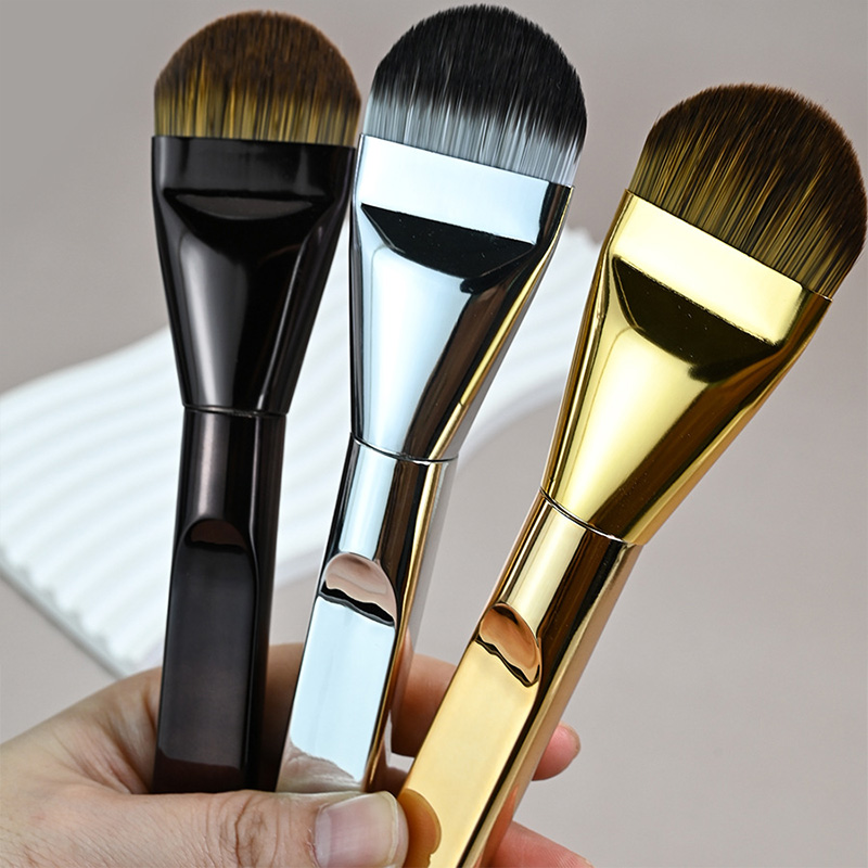 Beauty Mark Makeup - 1pc Tongue-Shaped Seamless Foundation Brush Non-marking