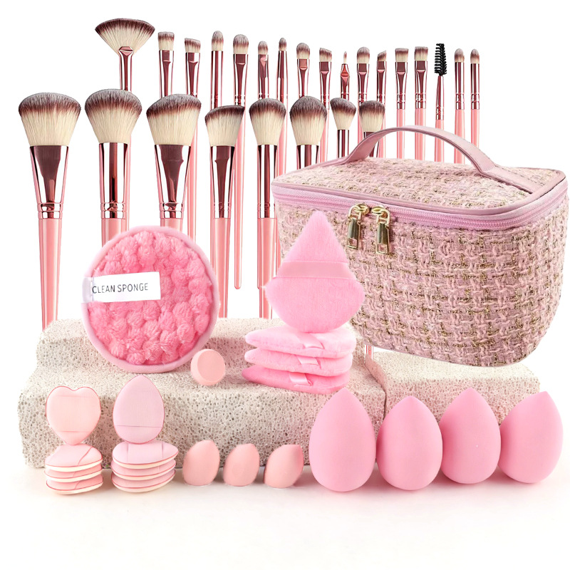 Makeup Brush Set Chic Fragranc - Beauty Makeup Bag recension och pris