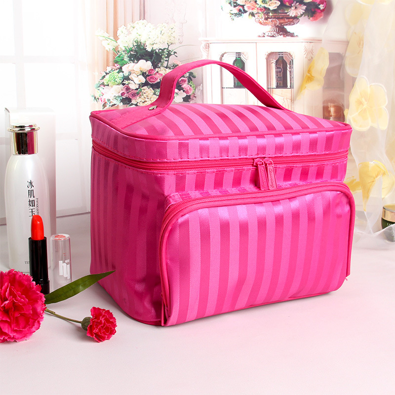  Large Capacity Woman Cosmeti - Woman Beauty Makeup recension och pris